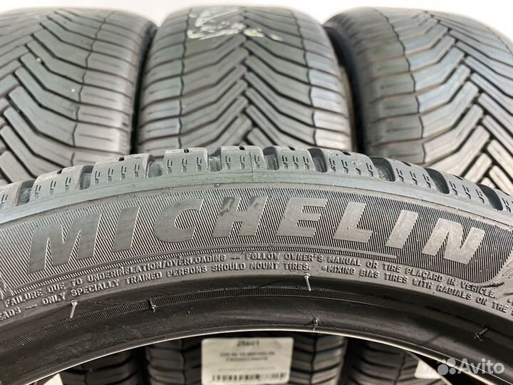 Michelin CrossClimate 235/40 R19 96Y