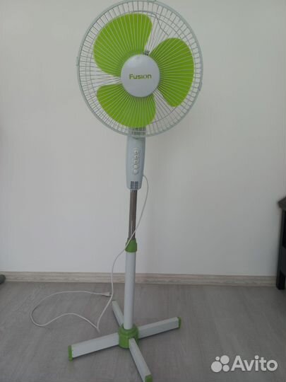 Вентилятор напольный