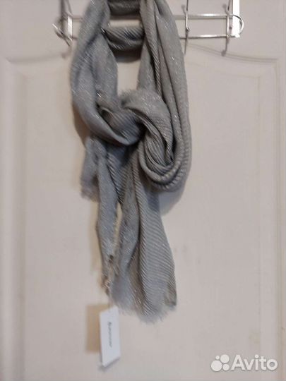 Шарфы и палантины