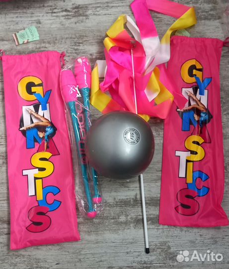 Для гимнастики булавы / палочка с лентой/ мяч