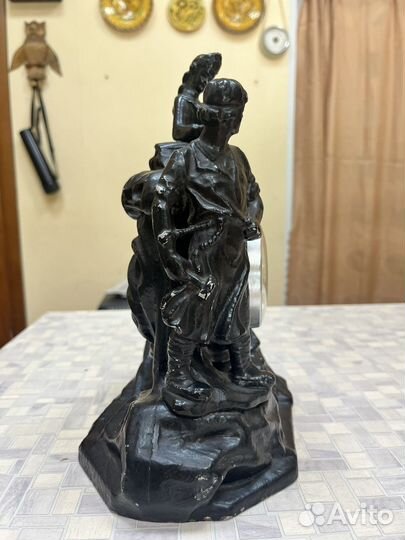 Часы «Хозяйка медной горы»