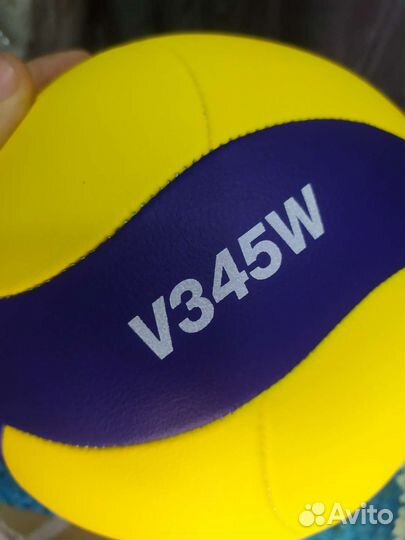 Волейбольный мяч mikasa v345w новый