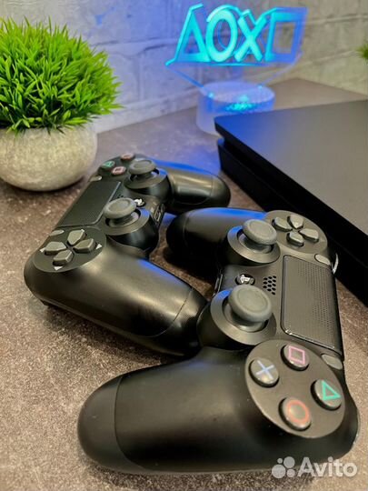 Sony Ps4 Slim 1 TB 2 геймп 550 игр