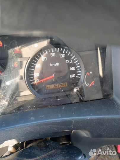 Isuzu ELF (N-series) изотермический, 2015