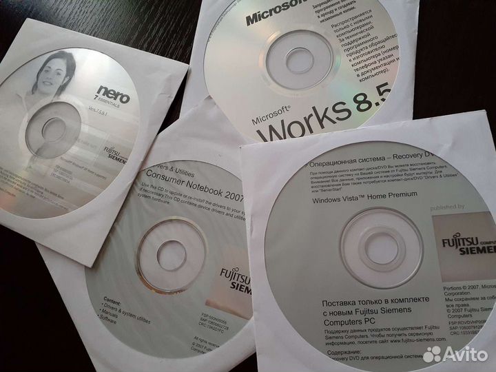 Диски с программами (лицензия и оригинал)