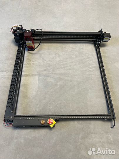 Лазерный гравировальный станок