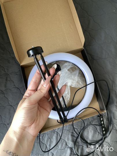 Кольцевая лампа 26 см