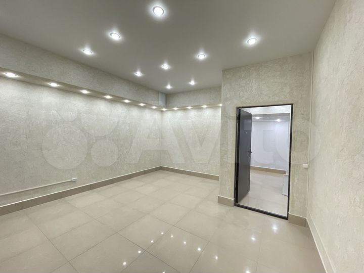 Помещение, 24,6 м2, новый ремонт, первая линия