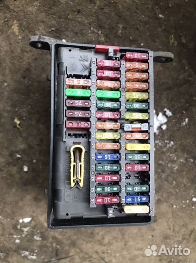 Samand 1.6 блок предохранителей