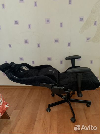 Компьютерное кресло