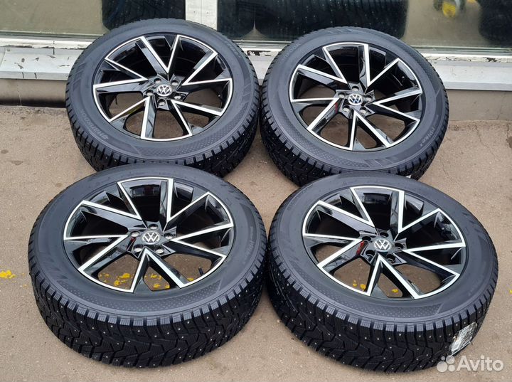 R19 Hankook Winter I'Pike RS2 W429 235/55, PCD 5x112 DIA 57.1