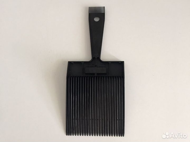 Расческа с уровнем.Для стрижки мужских образов