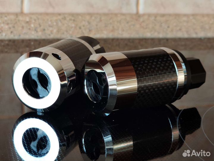 High End силовые коннекторы типа Furutech Carbon