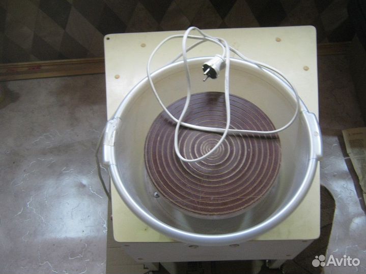 Гончарный круг с педалью