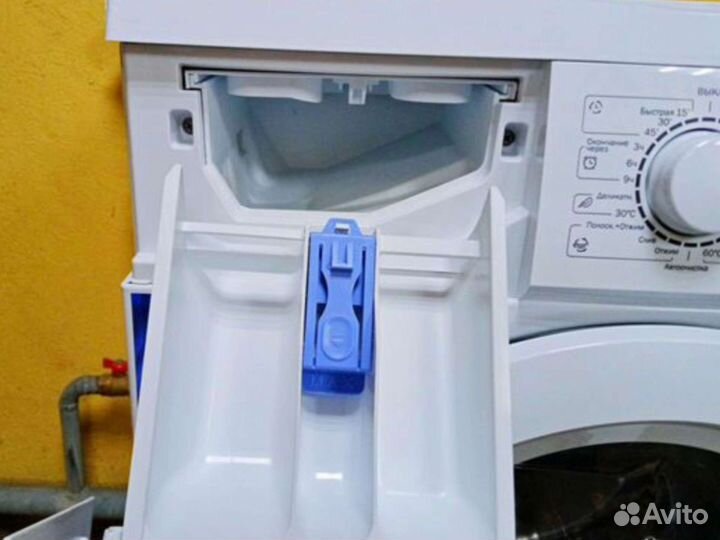 Стиральная машинка с баком новая