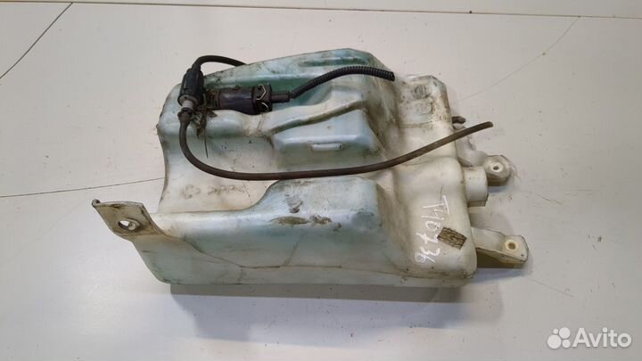 Бачок омывателя Nissan Micra K12E, 2008