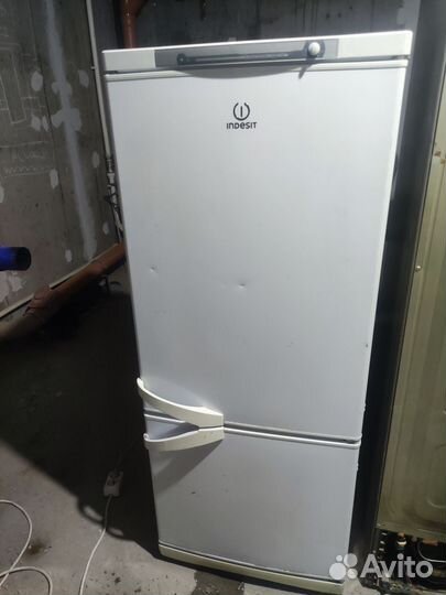 Холодильник indesit 150 см высота