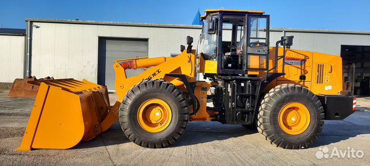 Фронтальный погрузчик Lonking CDM856, 2023