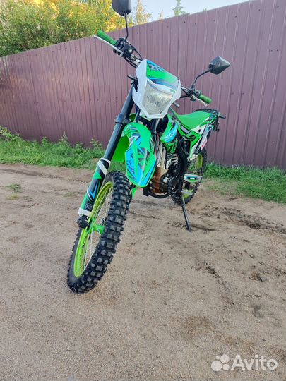 Regulmoto zr