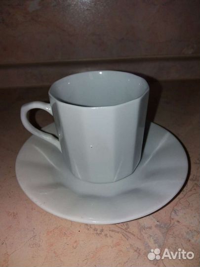 Чашка с блюдцем