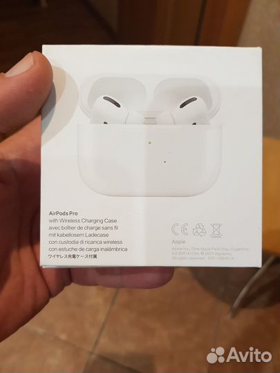 Наушники iPhone