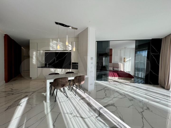 2-к. апартаменты, 159 м², 8/24 эт.