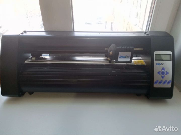 Продам режущий плоттер