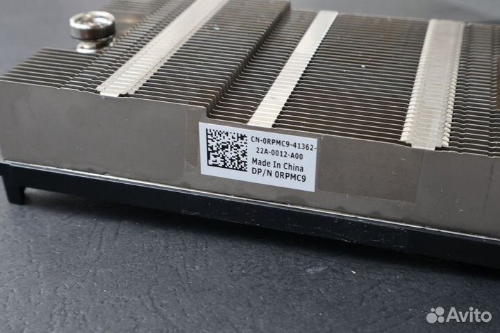 Радиаторы для процессора Dell R720