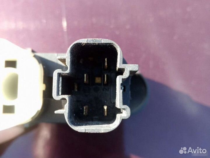 Кнопка подогрева стекла задняя Ford Mondeo 2