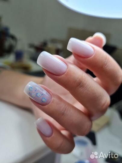 Наращивание ногтей модель