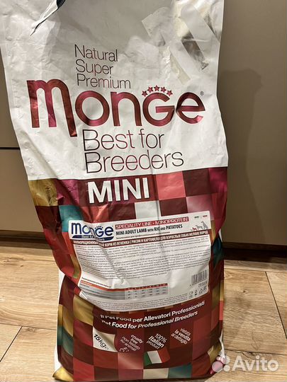Корм для собак monge для мелких пород с ягненком