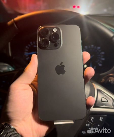 iPhone 15 Pro Max, 256 ГБ