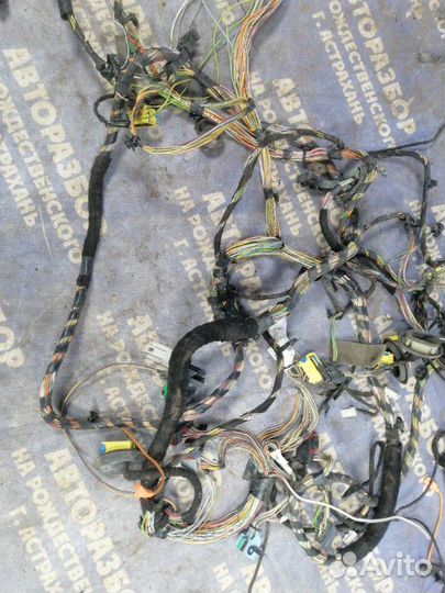 Проводка салона Citroen C4 купе NFU 2005