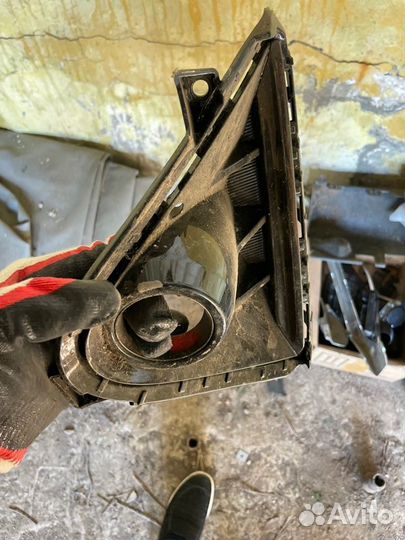 Накладка бампера передняя правая Hyundai Solaris