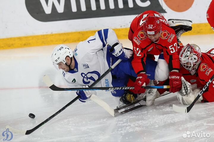 Билеты на хоккей.Динамо все матчи. Центр