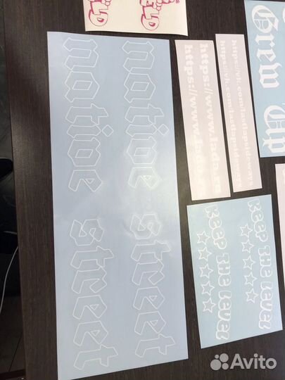 Наклейки и стикеры
