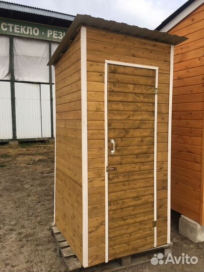 Туалет деревянный