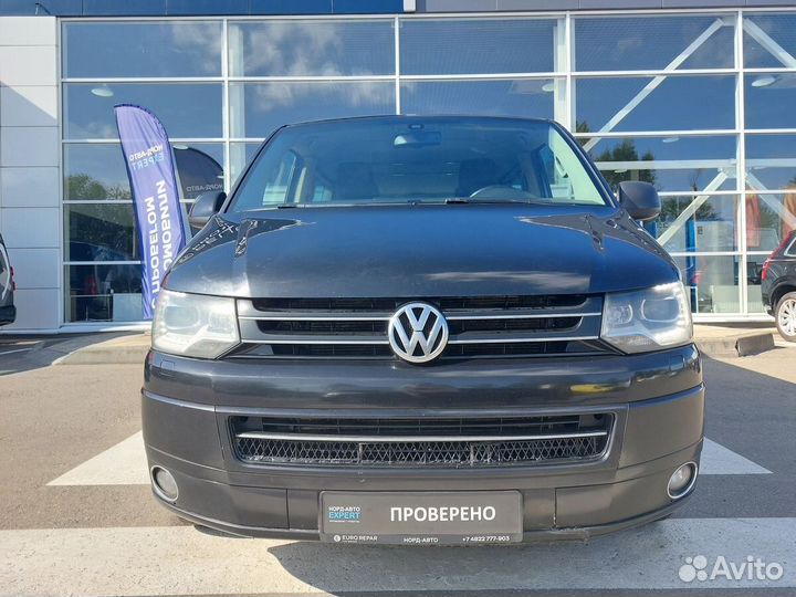 Volkswagen Multivan 2.0 AMT, 2014, 174 211 км