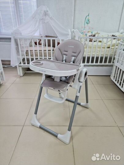 Стульчик для кормления Luxmom q1