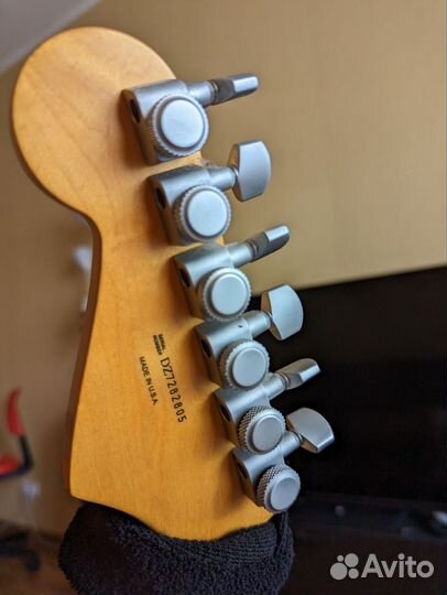 Fender stratocaster american deluxe red