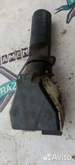 Подрулевой переключатель поворотников Nissan Муран