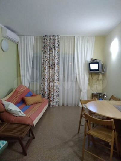 Апартаменты-студия, 25 м², 2/2 эт.