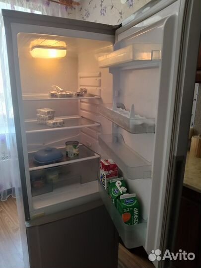 Холодильник Samsung rl26deas