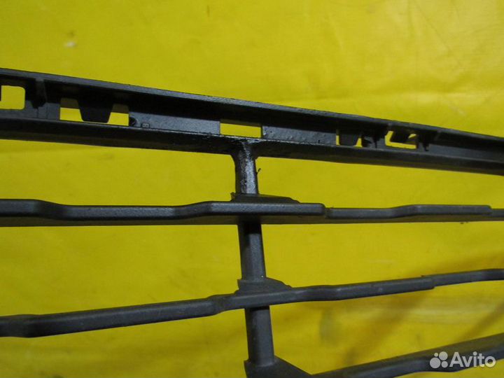 Решетка в бампер BMW X1 - F48 15-19г 1063