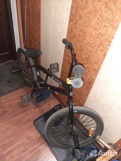 Трюковой велосипед bmx