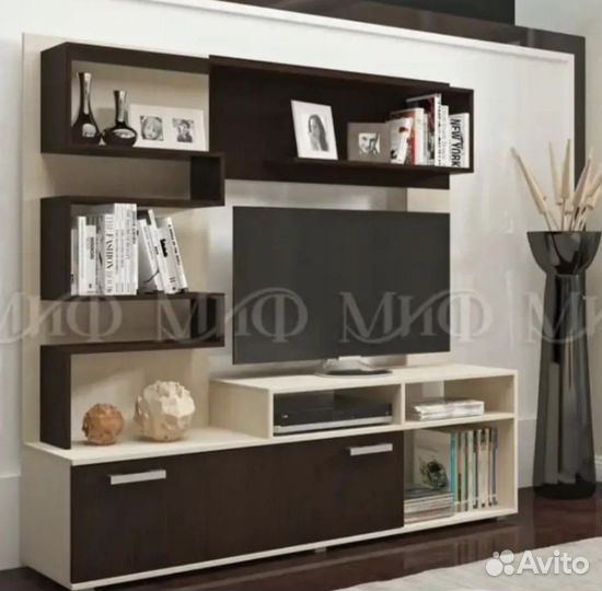 Стенка в гостиную