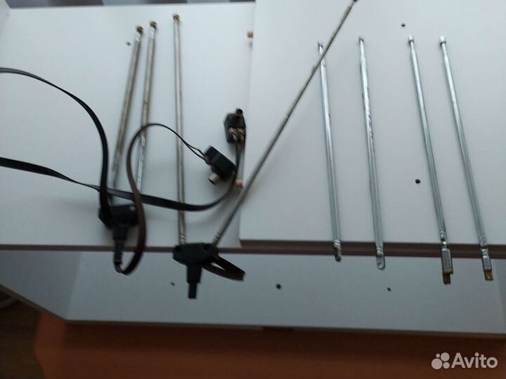 Антенв для приемника и тв