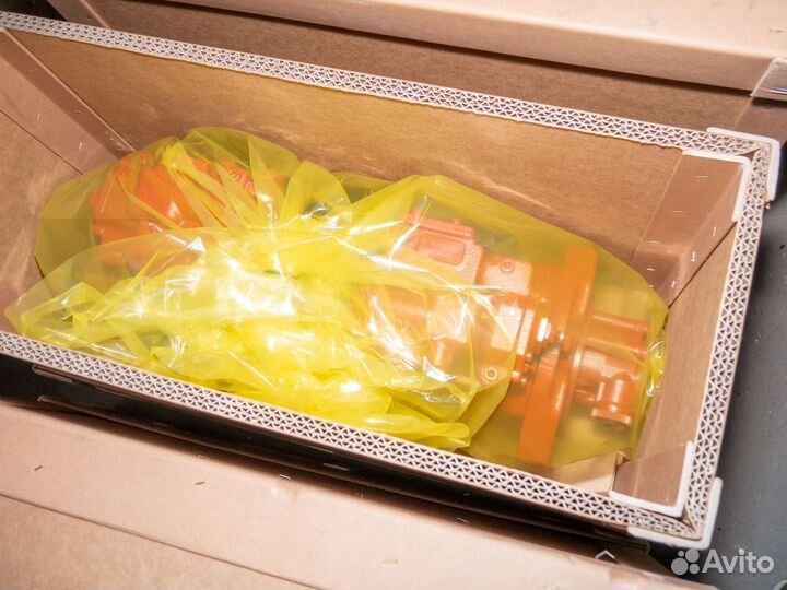 Диск фрикционный гидромотора Hitachi zx240lc