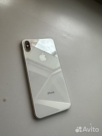 iPhone Xs Max, 64 ГБ