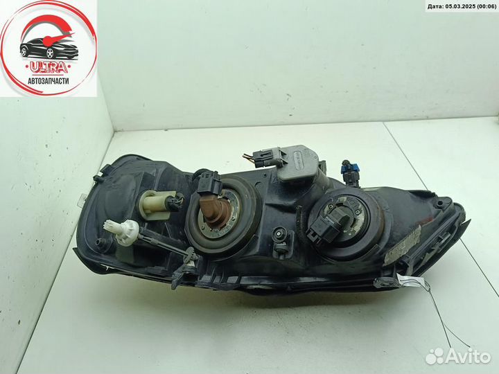 Фара правая б/у Opel Astra G